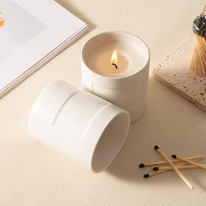 Porte-bougie simple en céramique blanche, cylindrique, vide, pour décoration intérieure, fabriqué à Chaozhou - Product Image 1