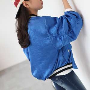 Cintres japonais Happi en métal doré pour vêtements, pantalons et manteaux - Product Image 2