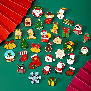 33款库存圣诞装饰胸针金属胸针女胸针定制珐琅翻领胸针圣诞礼物徽章 - Product Image 1