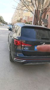 J Etta VS7 2021, SUV Espacioso, Amplio Interior y Bajo Costo de Mantenimiento, Auto Familiar Económico, Coche Familiar De Gran Espacio - Product Image 2