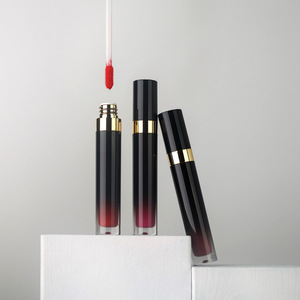 Lápiz Labial Líquido Natural Personalizable MLM, Aspecto Natural, Alta Pigmentación, Larga Duración, Resistente a las Manchas - Product Image 6