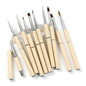 BQAN diseño corto mango <span class=keywords><strong>de</strong></span> plástico pintura Gel Liner cepillo arte <span class=keywords><strong>de</strong></span> <span class=keywords><strong>uñas</strong></span> logotipo personalizado Nail Art Brush Set Kolinsky acrílico cepillo <span class=keywords><strong>de</strong></span> <span class=keywords><strong>uñas</strong></span> - Product Image 1