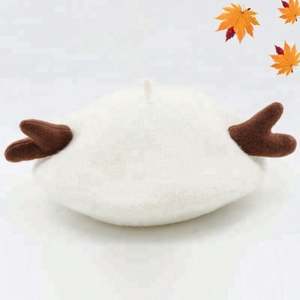 Béret en laine pour enfants mignon avec oreilles de cerf pour le festival de Noël - Product Image 3