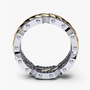 Anello Bicolore per Uomo e Donna, Elegante Accessorio per Proposte e Feste, Regalo di Moda - Product Image 5