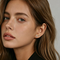 Boucles d'oreilles clous Glowluxe en argent sterling 925 plaqué or avec zircone cubique, motifs floraux, abeille, papillon, libellule, oiseau, coccinelle – Tendance
