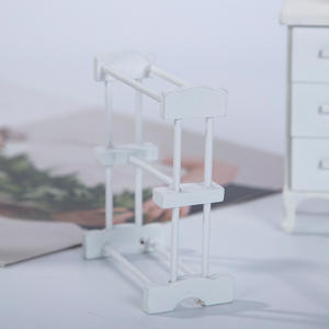 Boutique maison de poupée Miniature meubles modèle en bois artisanat ornements de bureau bricolage jouets avec accessoires Mini porte-serviettes de toilette - Product Image 3