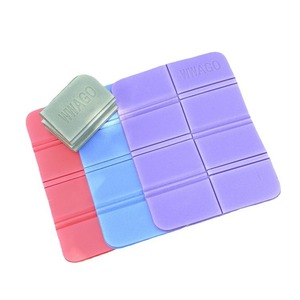Tapis de camping pliable en mousse XPE, rectangulaire, imperméable, isolant, coussin de siège pour la randonnée, utilisation en extérieur - Product Image 4