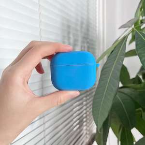 Housse en silicone de couleur pure avec étui rigide en PC flocage monobloc pour <span class=keywords><strong>Airpods</strong></span> 4, pour étui <span class=keywords><strong>Airpods</strong></span> 3 - Product Image 3