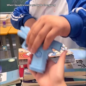 Súng nước hai đầu Chenguang, kiểu đảo ngược, có tiếng động, bền, làm từ nhựa ABS an toàn, đồ chơi sáng tạo, vui nhộn, dùng để chơi nước. - Product Image 3