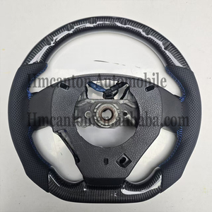 Nouveaux produits explosifs : Volant en cuir perforé en fibre de carbone avec LED pour Toyota C-HR 2018 - Product Image 3