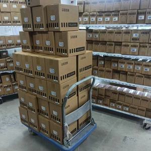 Variador de Frecuencia (VFD) de Fábrica, Tamaño Pequeño, 5.5KW, 220V Monofásico a 380V Trifásico para Uso en Bombas de Motor - Product Image 5