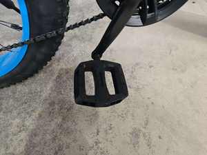 Nueva <span class=keywords><strong>Bicicleta</strong></span> de Nieve al por Mayor de <span class=keywords><strong>20</strong></span> 26 Pulgadas, <span class=keywords><strong>Bicicleta</strong></span> de Nieve de 7 Velocidades con Llantas Gruesas de 4.0, <span class=keywords><strong>Bicicleta</strong></span> de Montaña - Product Image 3