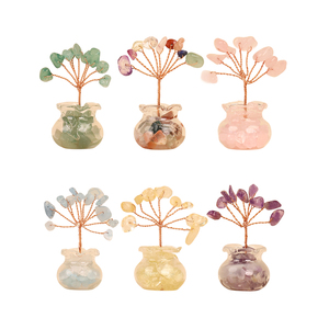 Mini ramas de piedras preciosas de árbol de dinero de cristal Feng Shui con base de vidrio para decoración de escritorio y regalos - Product Image 6