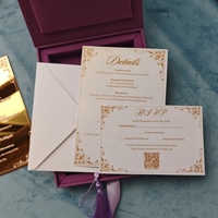 Boîtes d'invitation personnalisées de luxe en velours réutilisables et écologiques pour anniversaires et mariages, avec invitations en acrylique doré effet miroir