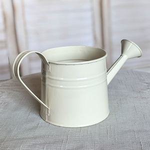 <span class=keywords><strong>Pot</strong></span> en métal de vente chaude peut arrosoir de jardin extérieur arrosoir en métal jardin étain plante arrosoir - Product Image 6