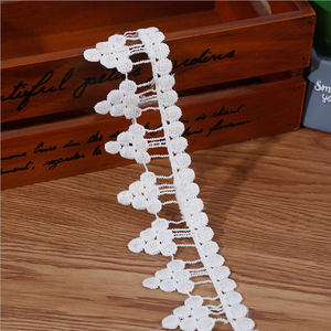 Adorno <span class=keywords><strong>de</strong></span> encaje <span class=keywords><strong>de</strong></span> <span class=keywords><strong>guipur</strong></span> con bordado <span class=keywords><strong>de</strong></span> poliéster blanco ancho para vestido <span class=keywords><strong>de</strong></span> novia - Product Image 5