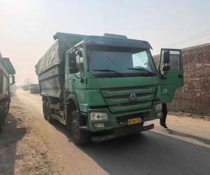 Camión Volquete Sinotruk Howo 6*4 de 10 Ruedas, 371hp, Año 2018 - Product Image 2