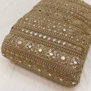 Tissu de soie de qualité supérieure avec une texture riche et lisse, idéal pour les robes de mariée, les saris, les lehengas, les tenues de créateurs et la mode de haute couture - Product Image 4