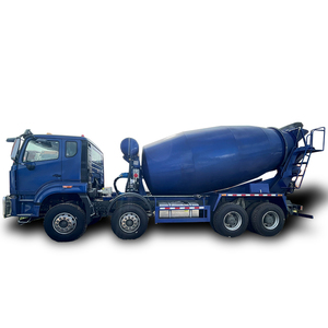 Camion malaxeur à <span class=keywords><strong>béton</strong></span> Howo NX 8*4, très demandé, idéal pour le transport de ciment et les grands travaux d'infrastructure - Product Image 2