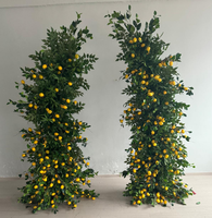 W-C030 Nouvelle Arche Florale Suspendue pour Mariage, Décoration de Centre de Table avec Plantes Vertes et Fleurs en Forme de Corne