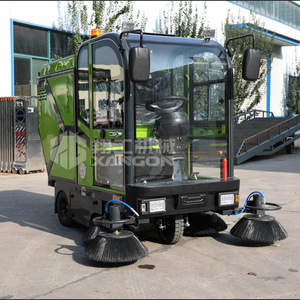 Barredora Eléctrica de Carreteras Compacta con Cabina Cerrada, Tracción en 2 Ruedas, Máquina de Limpieza Industrial - Product Image 2