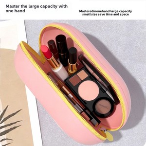 Sac de maquillage en silicone réutilisable personnalisé en usine, pochette de rangement portable pour voyage, sacs et étuis cosmétiques de beauté - Product Image 5