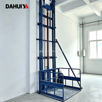 Ascenseur de marchandises hydraulique personnalisable, élévateur de marchandises à commande à distance, monté au mur, avec rail de guidage, élévateur de marchandises électrique pour entrepôt