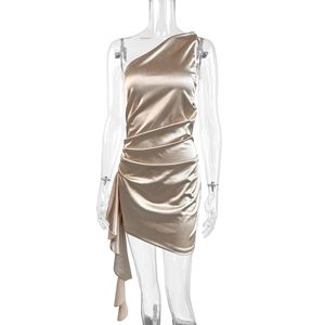 Vestido Plisado Nuevo de Verano con Lazo, Sexy, con Hombro Oblicuo, Estilo Delgado, <span class=keywords><strong>Ropa</strong></span> de <span class=keywords><strong>Mujer</strong></span> - Product Image 4
