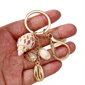 Custom Natural <b>Shell</b> Keychain Handmade Seashell <b>Ornament</b> Beach Souvenir Wholesale Promotional Gift Supplier Vietnam - Product Image 1