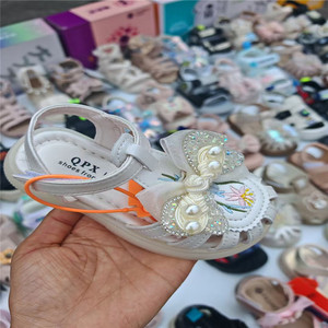 <span class=keywords><strong>Sandalias</strong></span> Económicas para Niñas - Primavera/Otoño/Verano, Casuales, de Playa, con Entresuela de Goma Suave, Antideslizantes, Parte Superior de PU, Suela de PVC, Diseño Mixto - Product Image 1