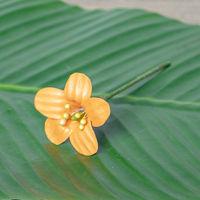 Vente en gros de fleurs artificielles en mousse EVA de 5 cm, fleurs Puakenikeni, pince à cheveux, décoration pour fête hawaïenne, accessoires pour femmes