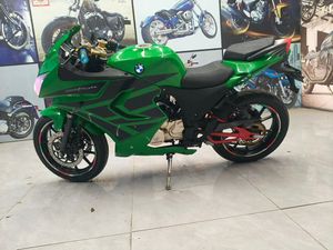 Motocyclettes d'occasion, copie de la BMW Aurora 250cc, entièrement équipée avec des spécifications de pointe, moteur haute performance, état d'origine, moto sportive - Product Image 4