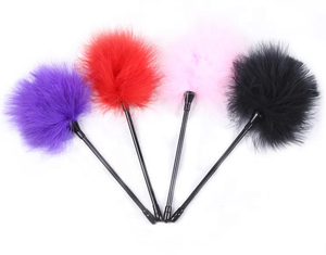 Slave Feather Tickle Stick Bondage Gear Látigo de plumas para pareja Adulto Flirting Spanking Slapper Game - Product Image 4
