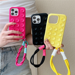 Funda de silicona suave y divertida con ventosa creativa para <span class=keywords><strong>iPhone</strong></span> 17 15 <span class=keywords><strong>14</strong></span> 13 12 16 Pro Max, soporte extra para gadgets estilo INS - Product Image 6