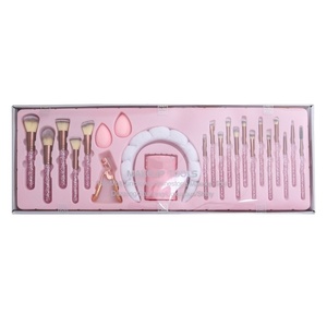 Ensemble de pinceaux de <span class=keywords><strong>maquillage</strong></span> professionnels Sparkle Glam Diamond Rhinestone, 18 pièces, poils synthétiques scintillants pour le <span class=keywords><strong>maquillage</strong></span> du visage - Product Image 2