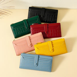 TAOMICMIC Vente en gros Portefeuille pour femmes Design <span class=keywords><strong>2022</strong></span> Dernier modèle Pochette en cuir PU Portefeuille pour femmes Pliage Portefeuille pour femmes Prix d'usine - Product Image 3