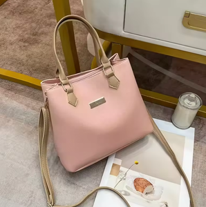 Sac bandoulière très tendance, sac à bandoulière, sac à l'épaule, sac minimaliste en cuir PU pour femme, sac fourre-tout - Product Image 1