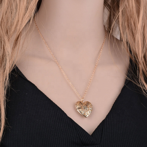 <span class=keywords><strong>Collana</strong></span> con ciondolo con ciondolo a forma di cuore d'amore in filigrana Vintage regali <span class=keywords><strong>per</strong></span> <span class=keywords><strong>la</strong></span> <span class=keywords><strong>festa</strong></span> <span class=keywords><strong>della</strong></span> <span class=keywords><strong>mamma</strong></span> - Product Image 6