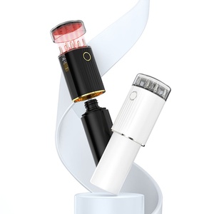 Suero para el Crecimiento del Cabello con Cepillo Masajeador EMS Recargable USB, Peine de Aceite y Cepillo Suave Rojo para Terapia Capilar - Product Image 2