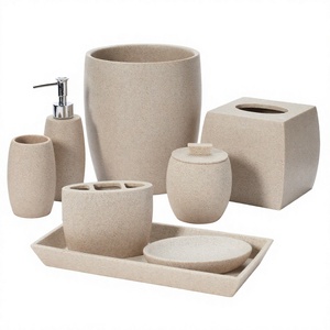 Ensemble d'accessoires de salle de bain 8 pièces en résine élégante et écologique, effet marbre : distributeur de savon, gobelet, plateau, porte-brosse à dents - Hôtel - Product Image 4