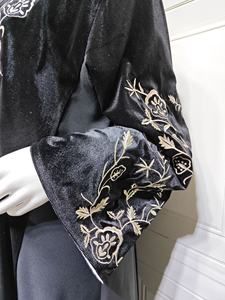 Robe longue élégante en velours noir brodée de fleurs, style abaya modeste, pour femmes, <span class=keywords><strong>HS123</strong></span> - Product Image 2