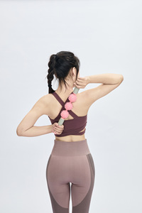 Thorn Ball Masaje Stick Relajación muscular Maza de plástico Pierna delgada Rodillo Stick Yoga Fitness Ejercicio Gear Hedgehog Ball - Product Image 4
