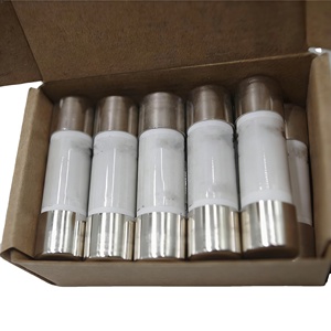 נתיך קרמי ATD R10 למיקרוגל <span class=keywords><strong>10A</strong></span> 600V נתיכים קרמיים תעשייתיים נתיך מתח נמוך ציוד חשמלי מיניט - Product Image 3