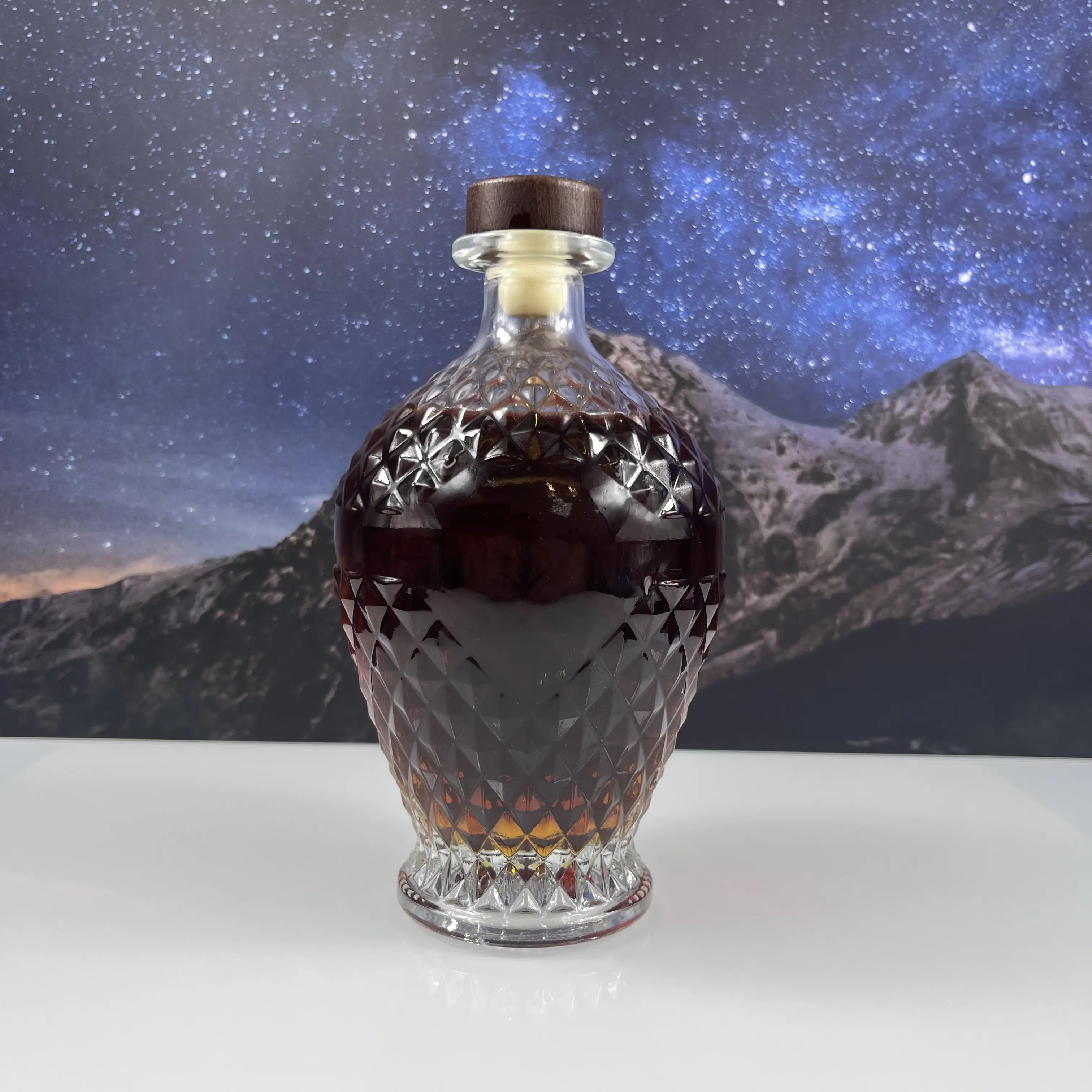 New Carved Round 700ml Rum Tequila Rum Strong Wine Bottle