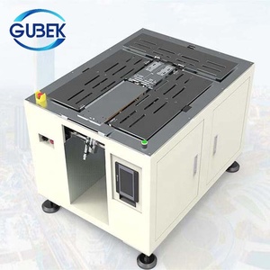 折りたたみ式衣類を備えたGUBEKロボット衣類フォルダーマシン - Product Image 1