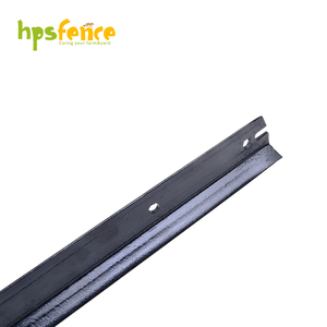 Poste Y de acero con revestimiento negro de 3,5 kg por metro para valla de Viñedo - Product Image 4