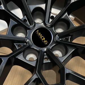 Ruota ad alta resistenza cerchio in lega a raggi incrociati raso nero congelato oro 19 20 pollici ruota forgiata 5X112 in magazzino per BMW M4 CSL - Product Image 5