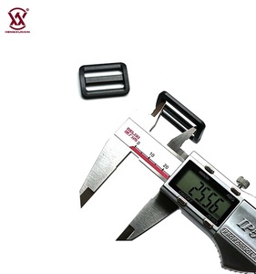 Boucle de ceinture réglable en gros, boucle en plastique à double boucle, glissière de réglage, boucle tri-glissière pour sac à dos - Product Image 1