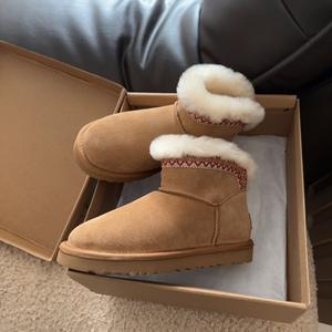 Bottes d'hiver décontractées pour femme en cuir véritable avec fourrure naturelle, modèle court et épais, nouvelle collection automne/hiver - Product Image 4