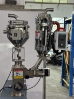 Mélangeur de granulés plastiques industriels monochromes, machine à mélanger les masterbatches, cuve en acier inoxydable, capacité 12 kg, production 10 kg/h